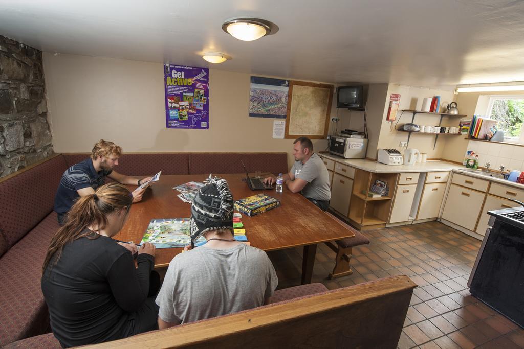 Craggan Outdoors Ardenbeg Bunkhouse Vandrarhem Grantown-on-Spey Rum bild